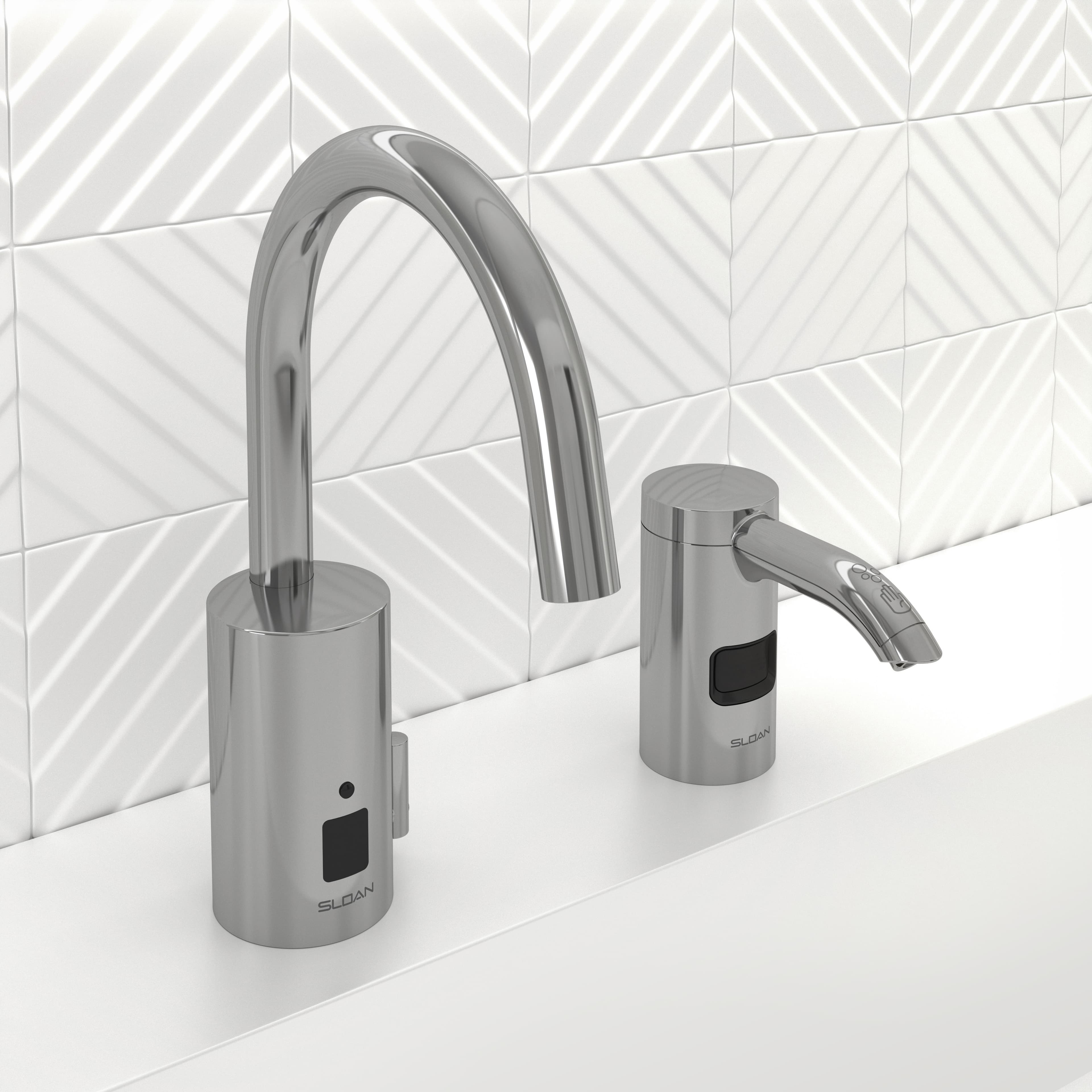EAF-700 Faucet fixture on a Sloan Designer Series™ Gradient Sink.