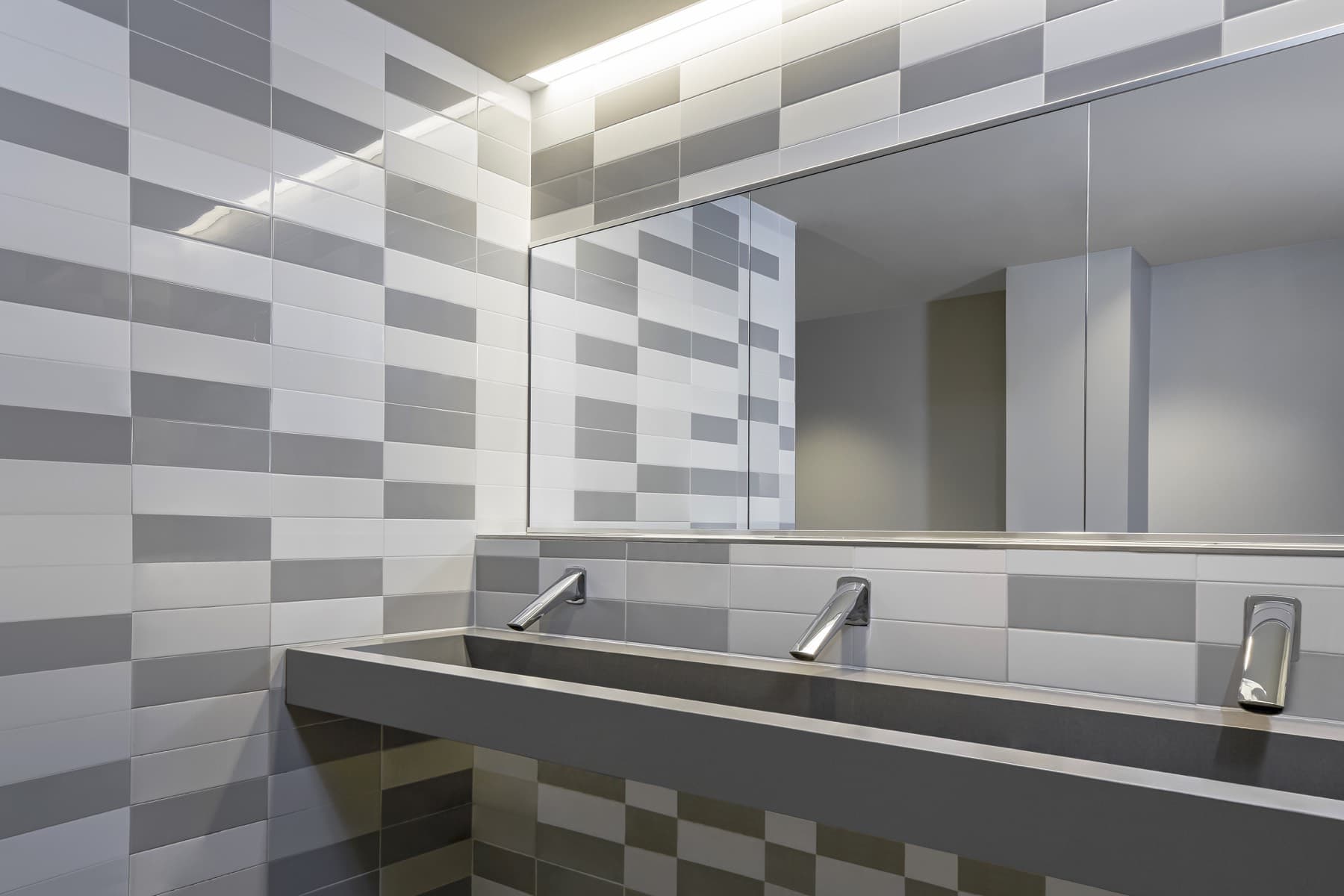 Navy Pier - People’s Energy Welcome Pavilion