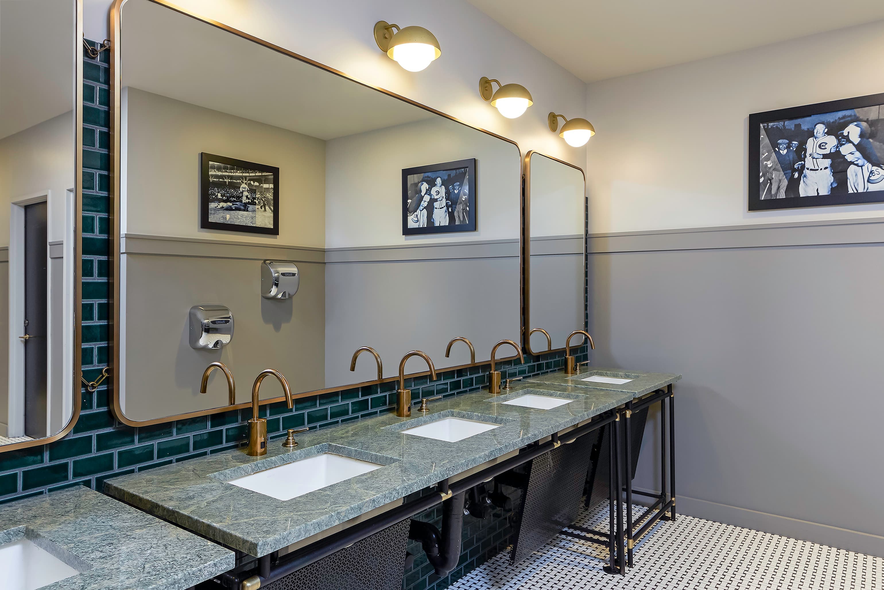 Hotel Zachery at Gallagher Way sink stations