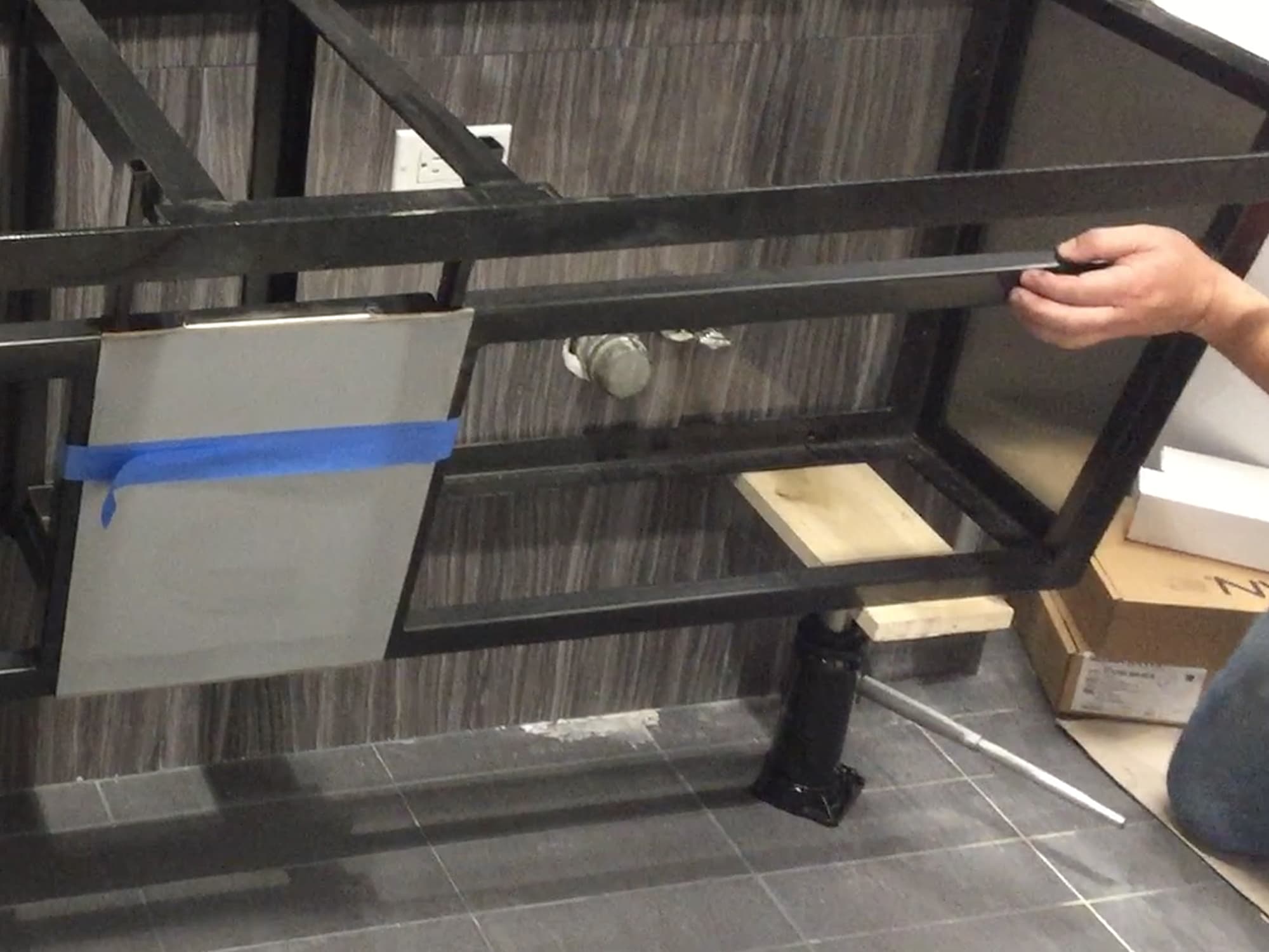 Sloan sink with Startup Sink Service