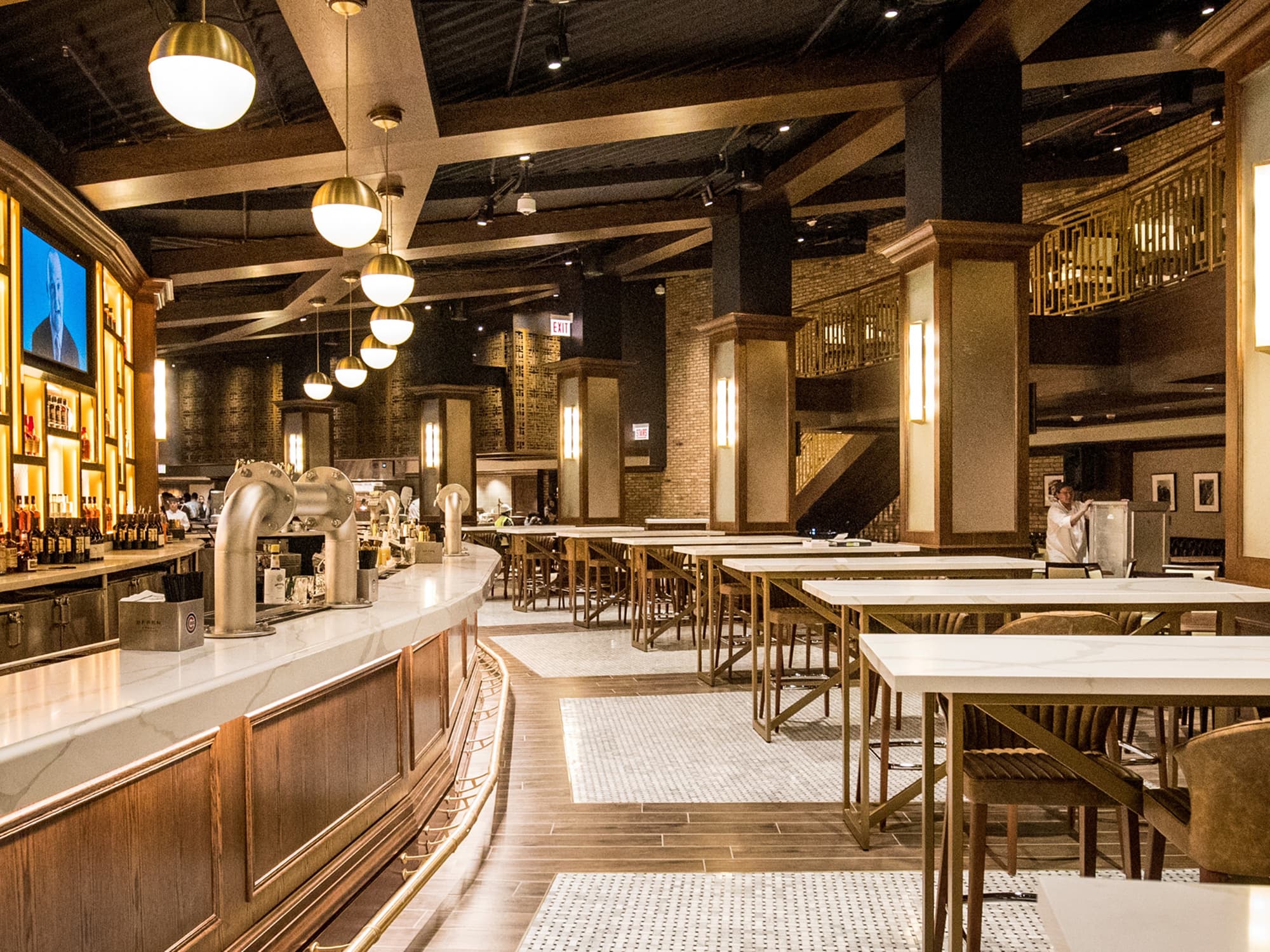 American Airlines 1914 Club bar and and seating