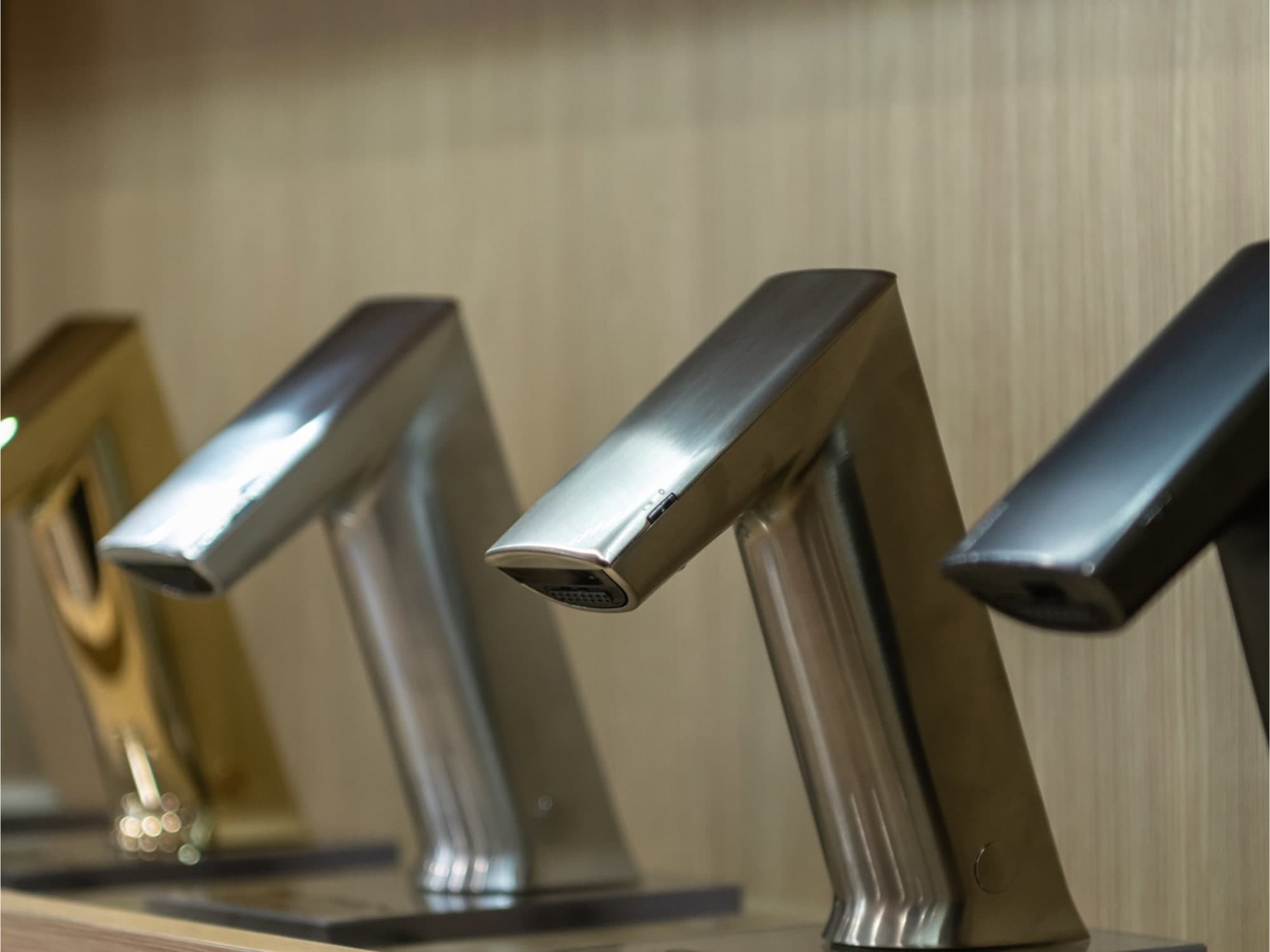 Special Finishes of BASYS in the Sloan Mobile Showroom