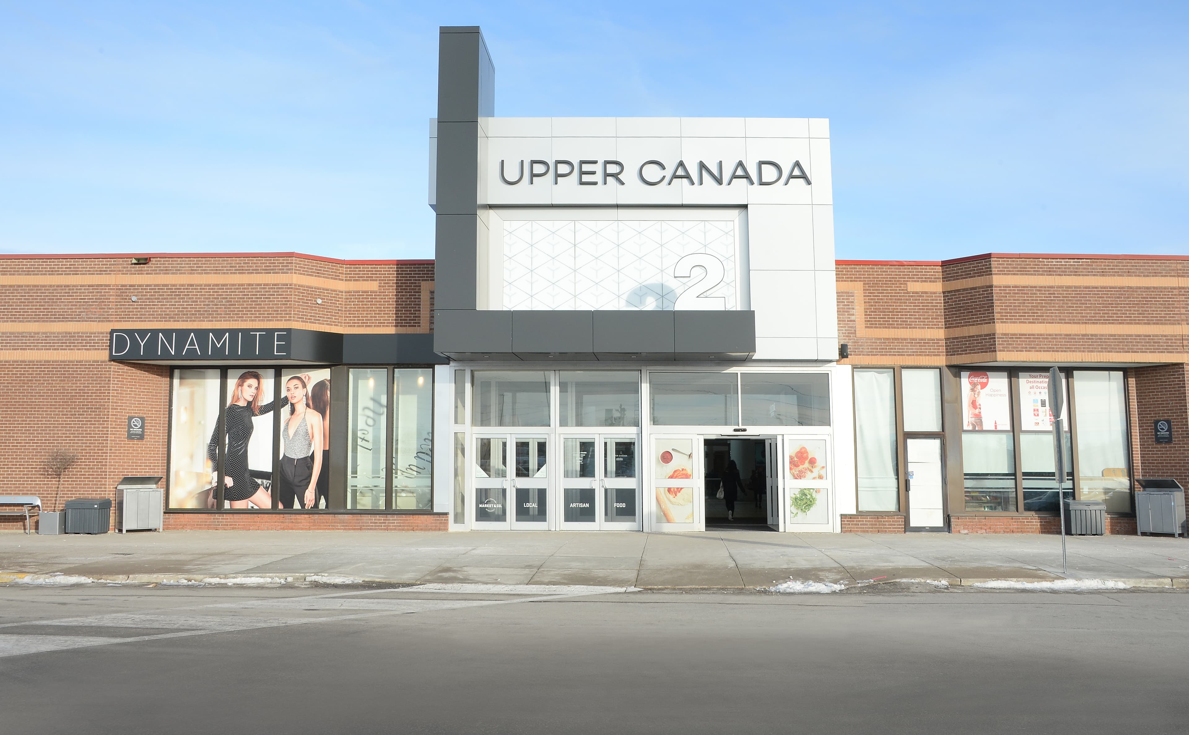street view of entrance of Upper Canada Mall