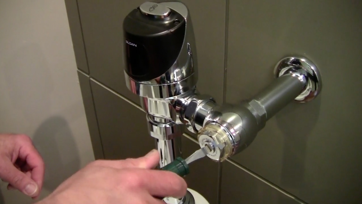 Troubleshooting Flushometers - Diaphragm Replacement