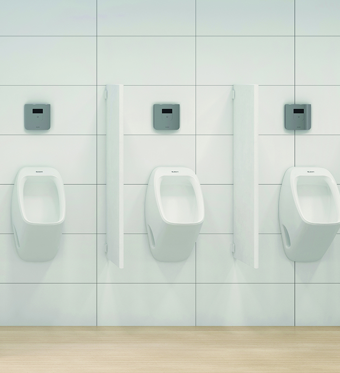 Commercial Restroom_CX Flushometer with Designer Urinal