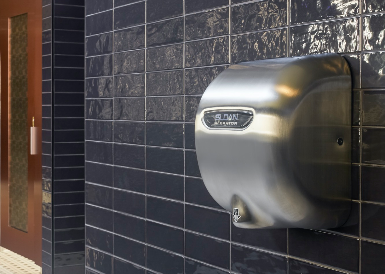 EHD-501 Sloan® XLERATOR® Hand Dryer